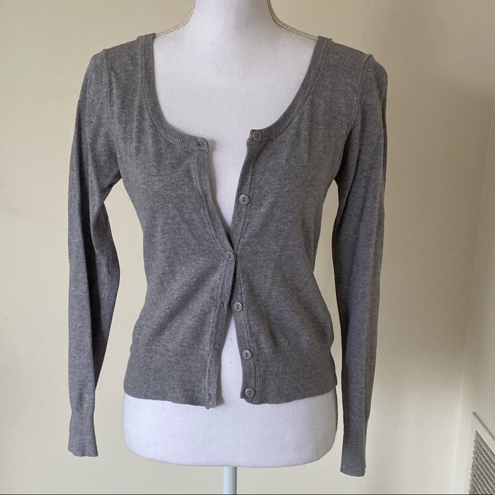 Cardigan - Picture 4 of 5